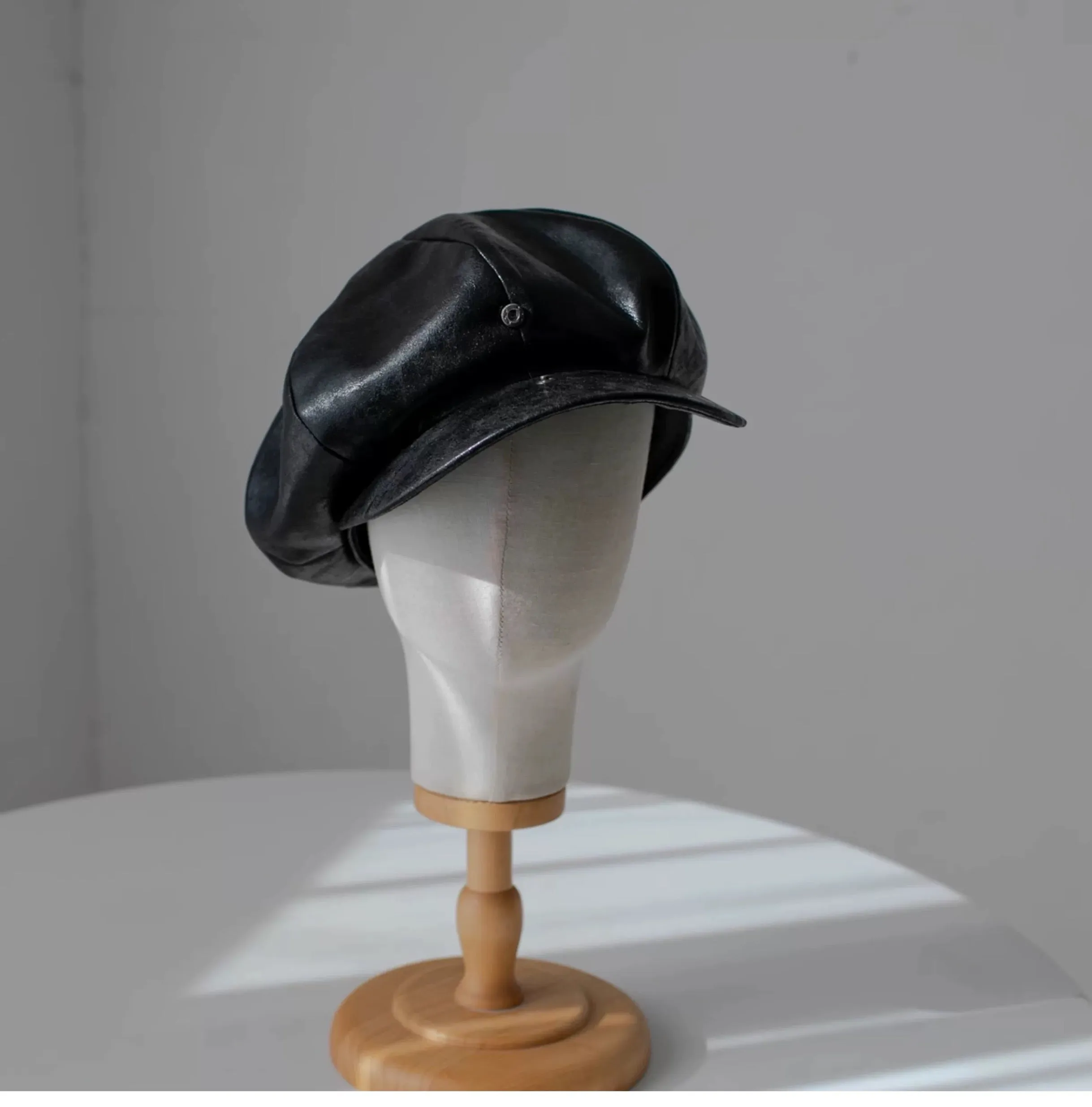 Customized Oversize Leather Applejack Newsboy Cap