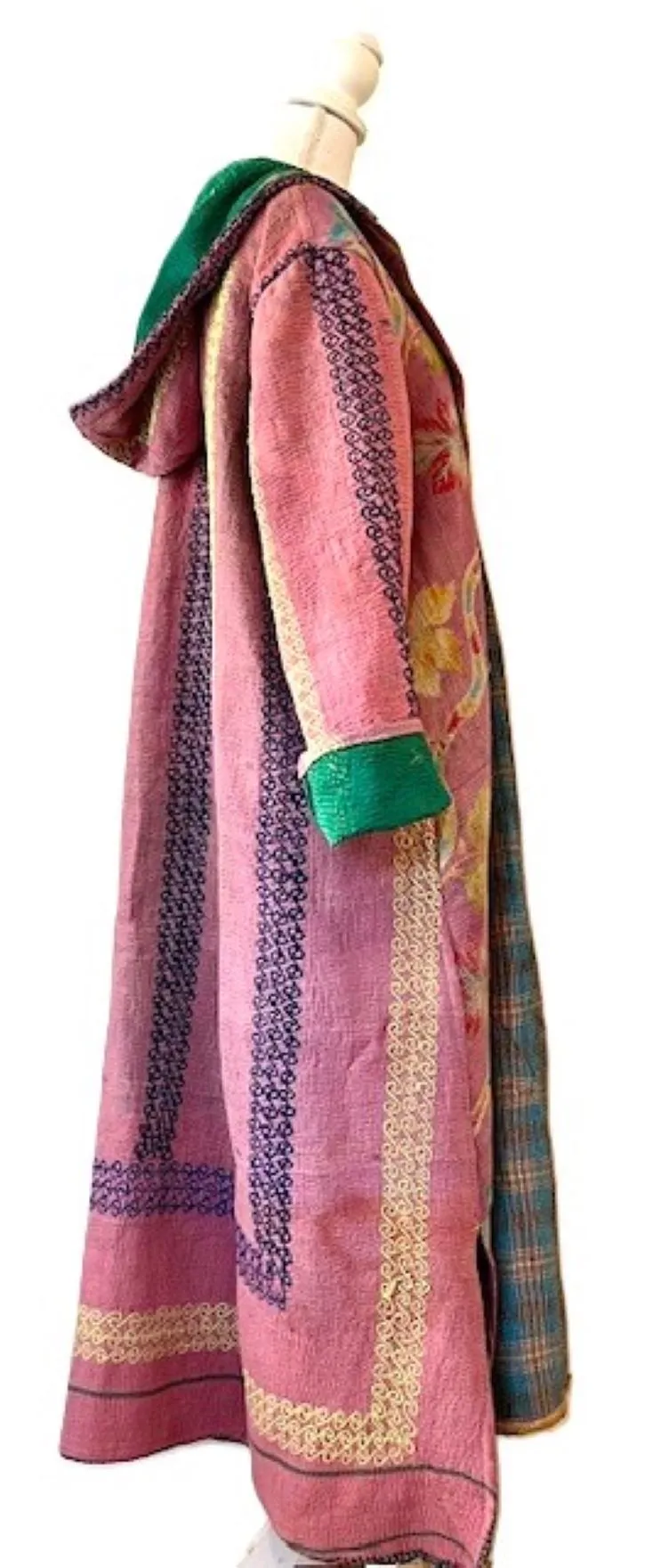 Kantha Bae New Style Rising Sun Coat Comfortable and Warm. Pastel.