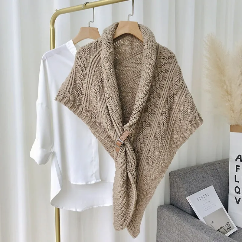 Triangle Knitted Shawl with Leather Buckle