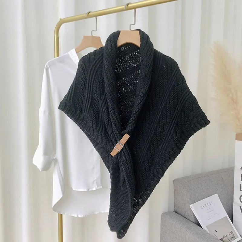 Triangle Knitted Shawl with Leather Buckle