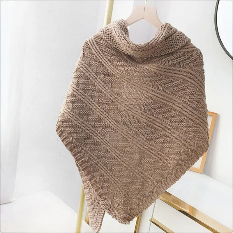 Triangle Knitted Shawl with Leather Buckle