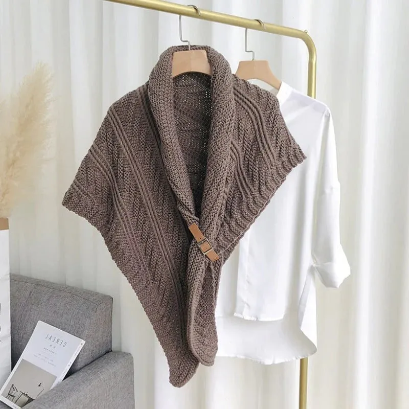 Triangle Knitted Shawl with Leather Buckle