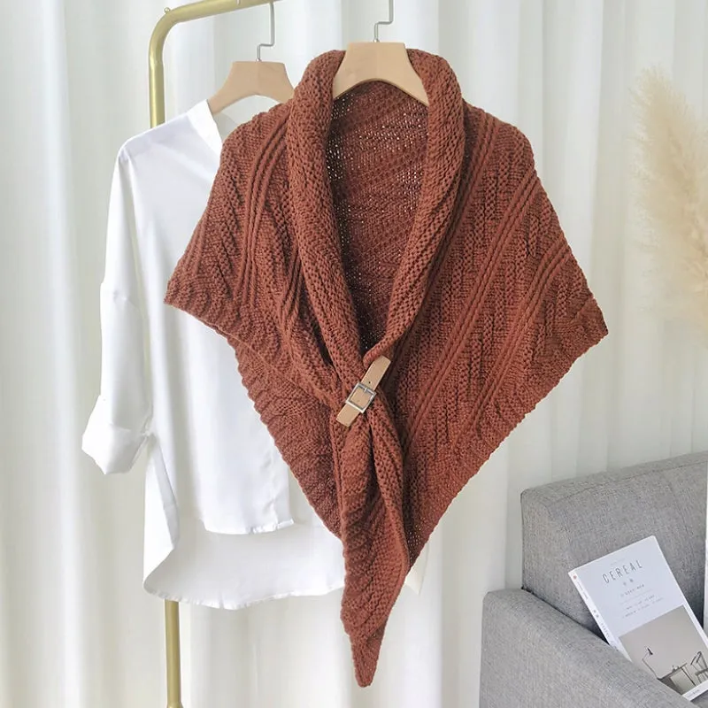 Triangle Knitted Shawl with Leather Buckle