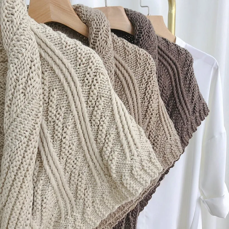 Triangle Knitted Shawl with Leather Buckle