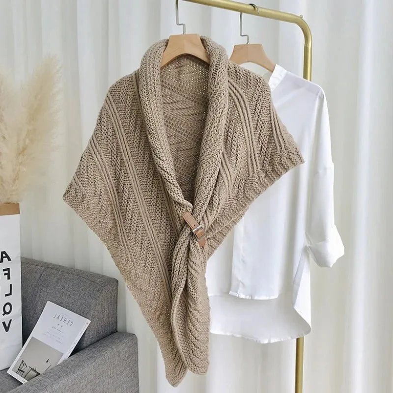 Triangle Knitted Shawl with Leather Buckle