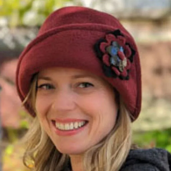 Winter Cloche sewing pattern and instructions, digital format